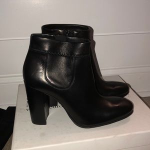 Pedro Garcia Betsy black boots